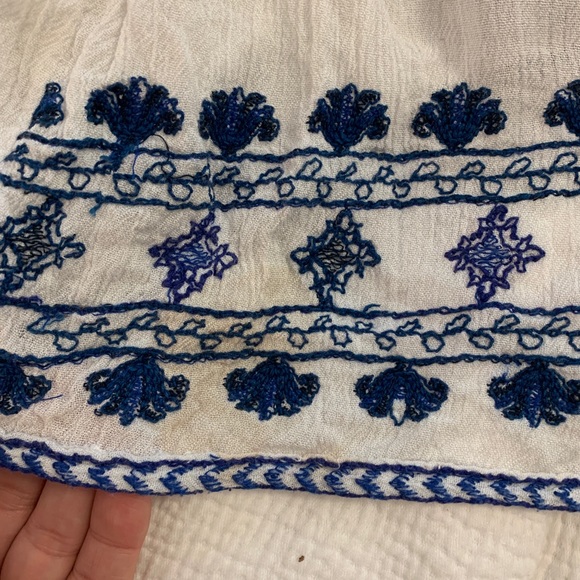 Embroidered kimono style jacket - Picture 4 of 6